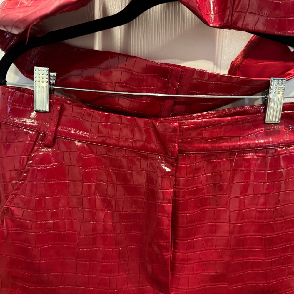 Meshki Red Croc-Effect faux leather - Picture 11 of 11